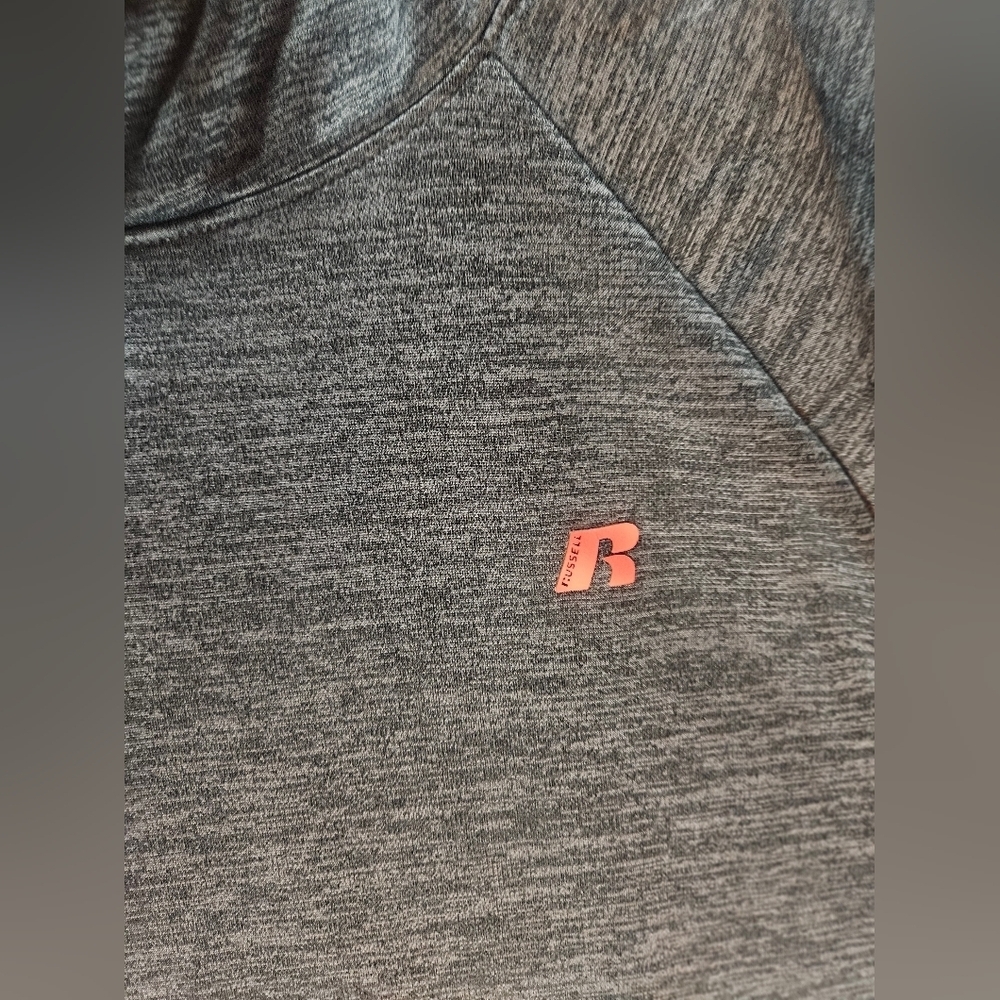 Russell Mens Gray & Red Long Sleeve Front Pocket Pullover Hoodie Size Med 38/40 - Picture 4 of 11